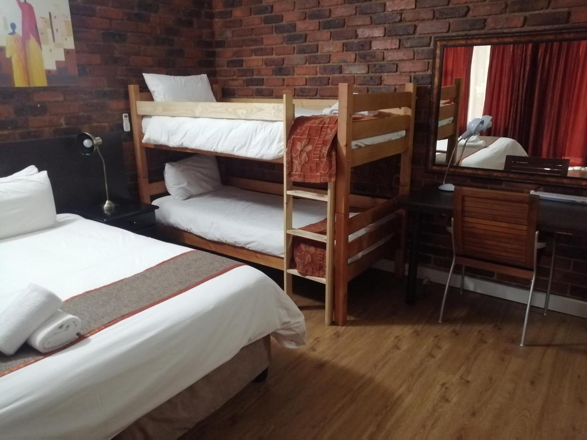 24 Onvrey Guest House Boksburg Buitenkant foto