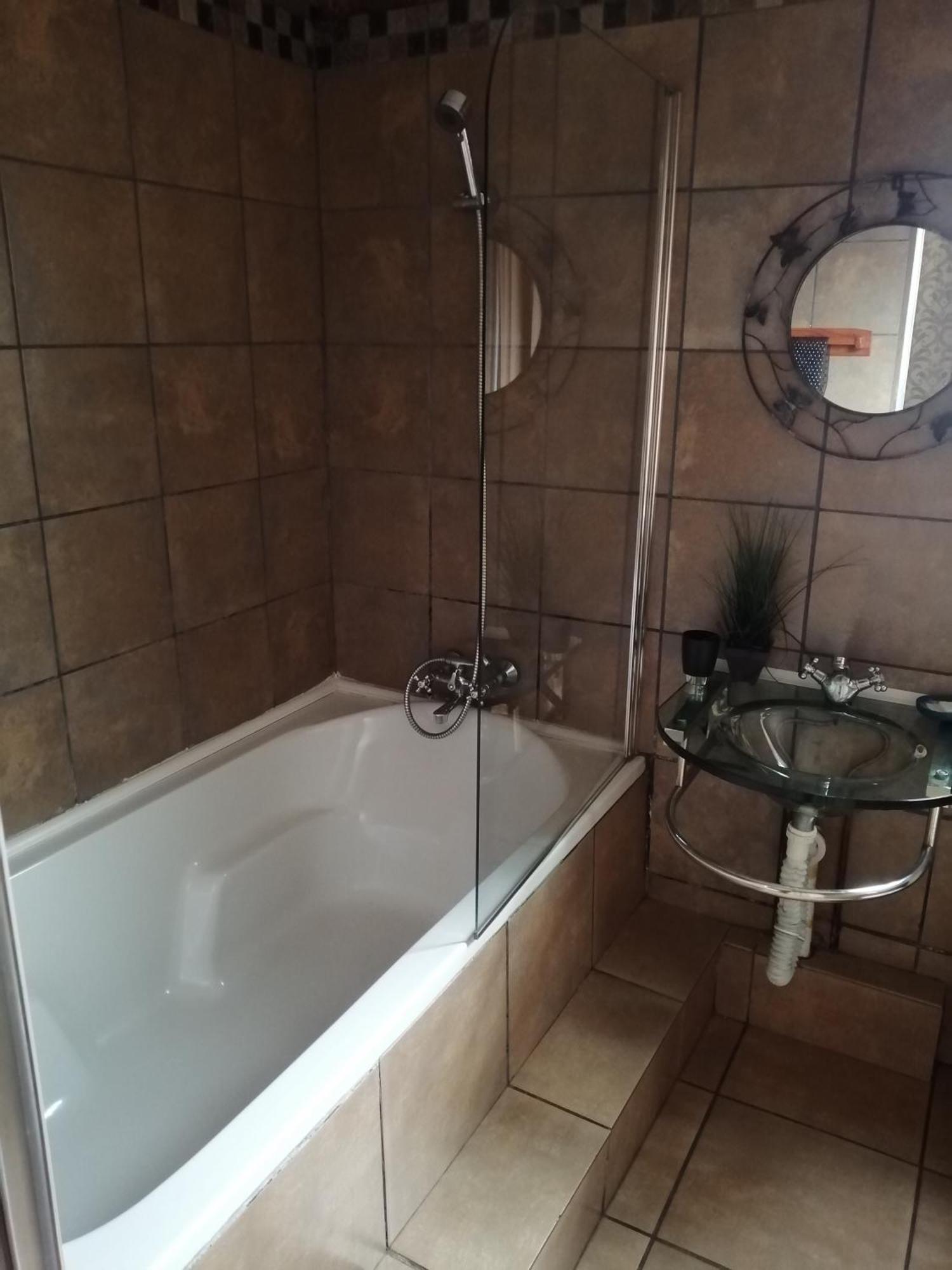24 Onvrey Guest House Boksburg Buitenkant foto