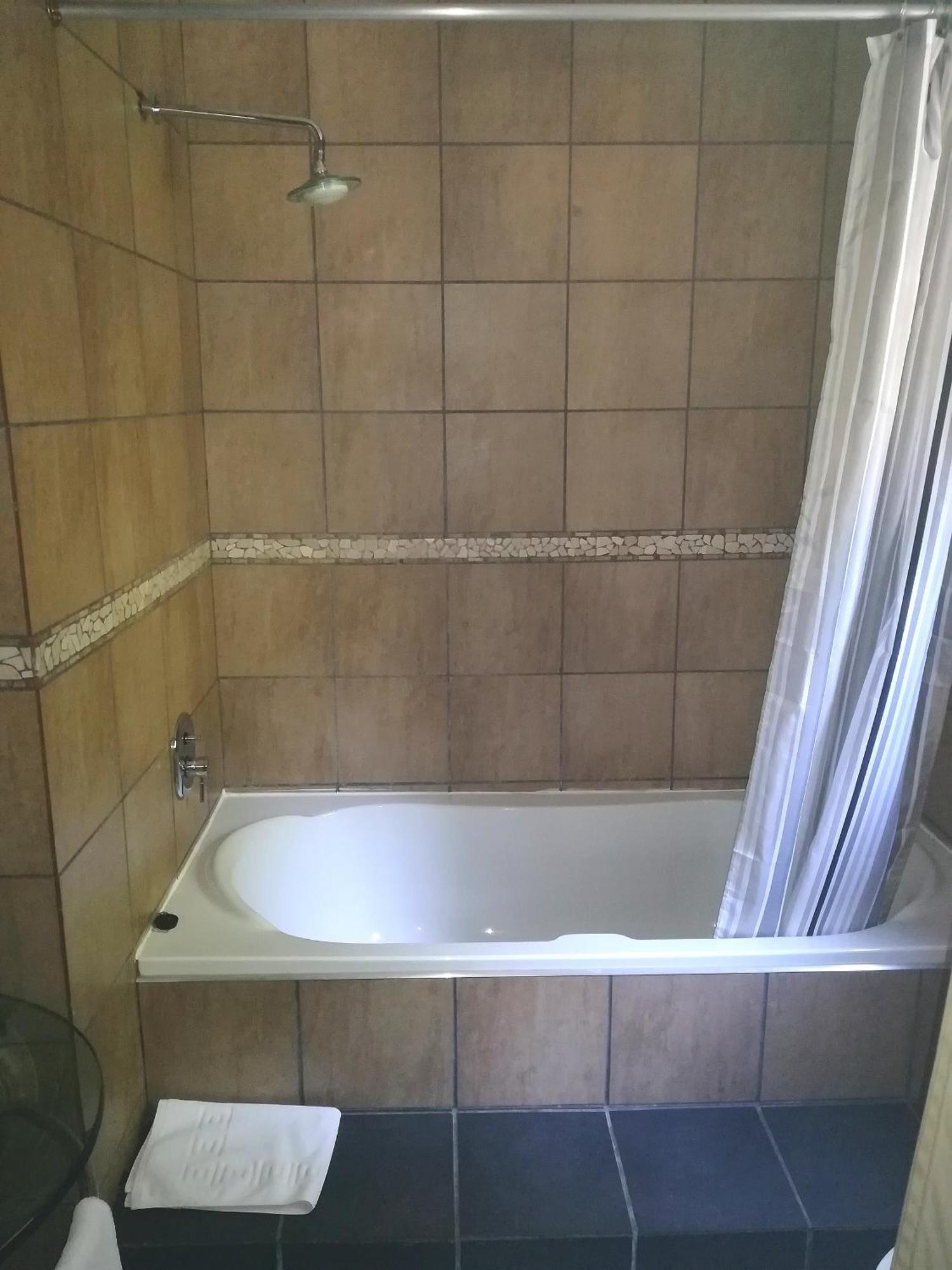 24 Onvrey Guest House Boksburg Buitenkant foto