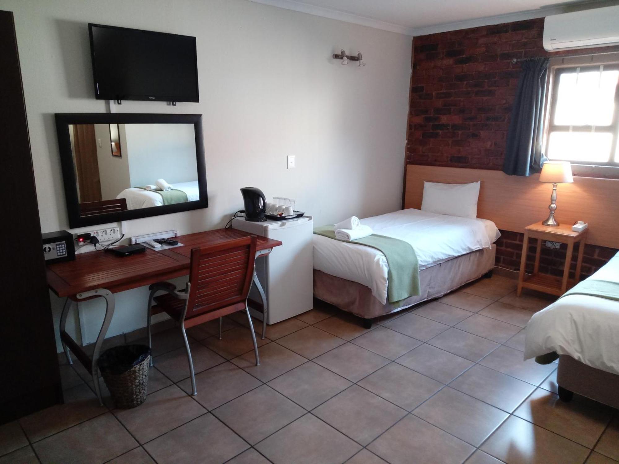 24 Onvrey Guest House Boksburg Buitenkant foto