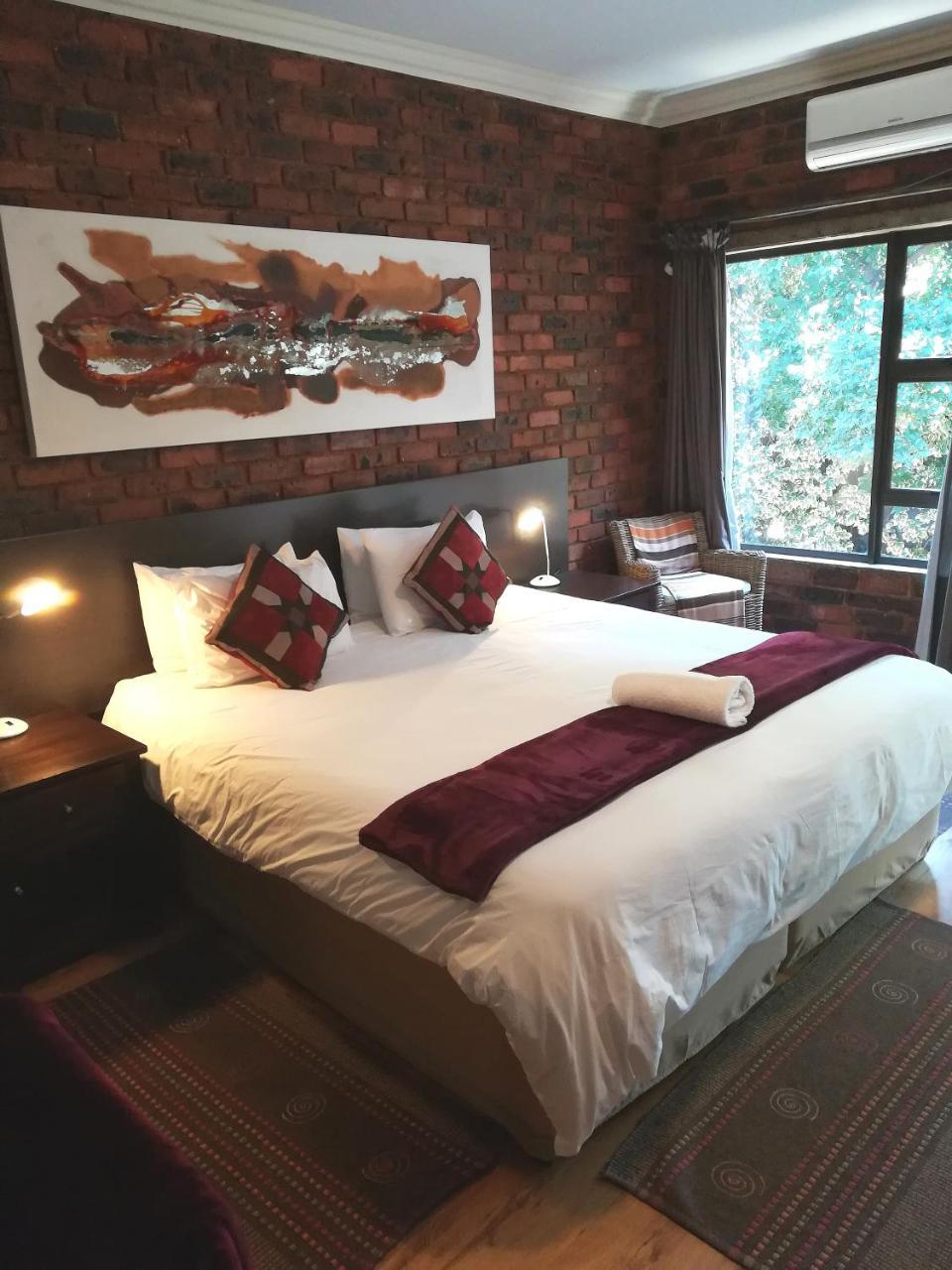24 Onvrey Guest House Boksburg Buitenkant foto