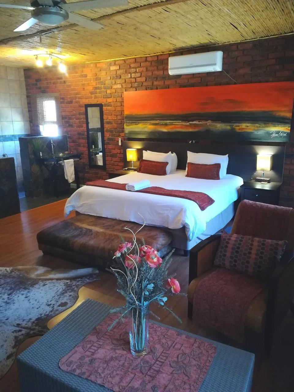 24 Onvrey Guest House Boksburg Buitenkant foto